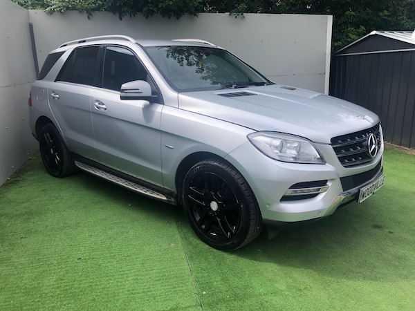 Used Mercedes-Benz M-Class 2012 for sale - 74883898: Photo 8