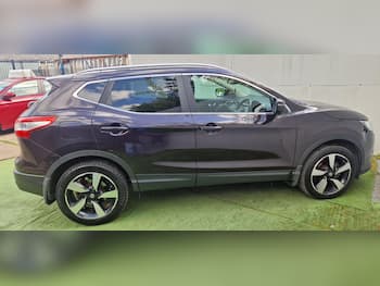 Used Nissan Qashqai 2017 for sale - 79641427: Photo
