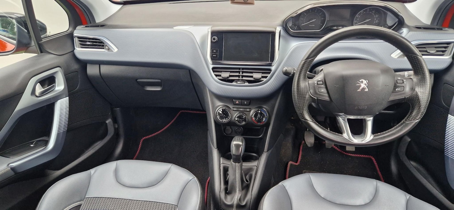 Used Peugeot 208 2015 for sale - 77301594: Photo 11