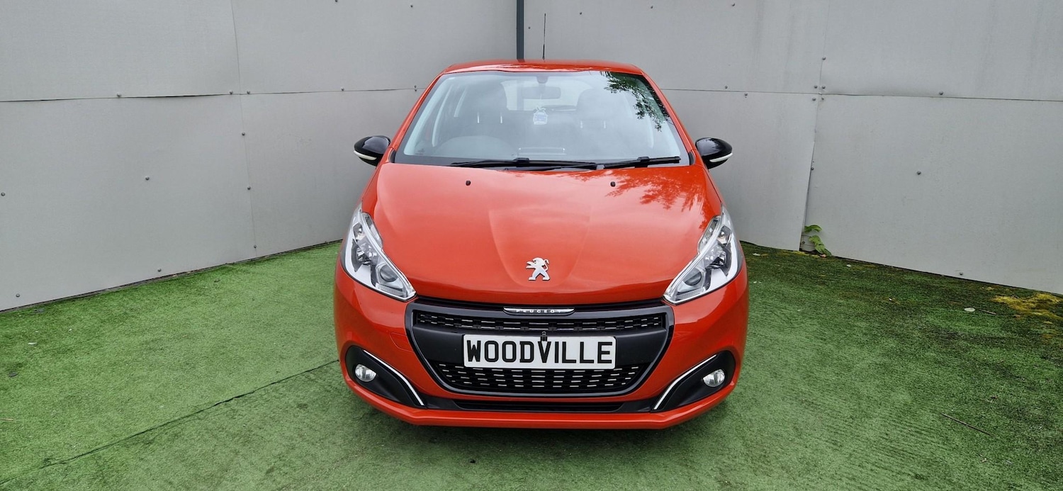Used Peugeot 208 2015 for sale - 77301594: Photo 2