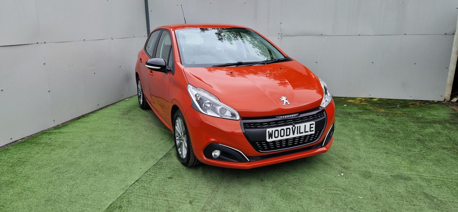 Used Peugeot 208 2015 for sale - 77301594: Photo 3