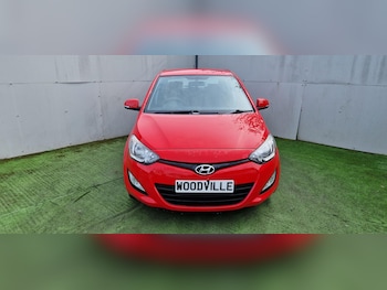 Used Hyundai i20 2014 for sale - 78015761: Photo