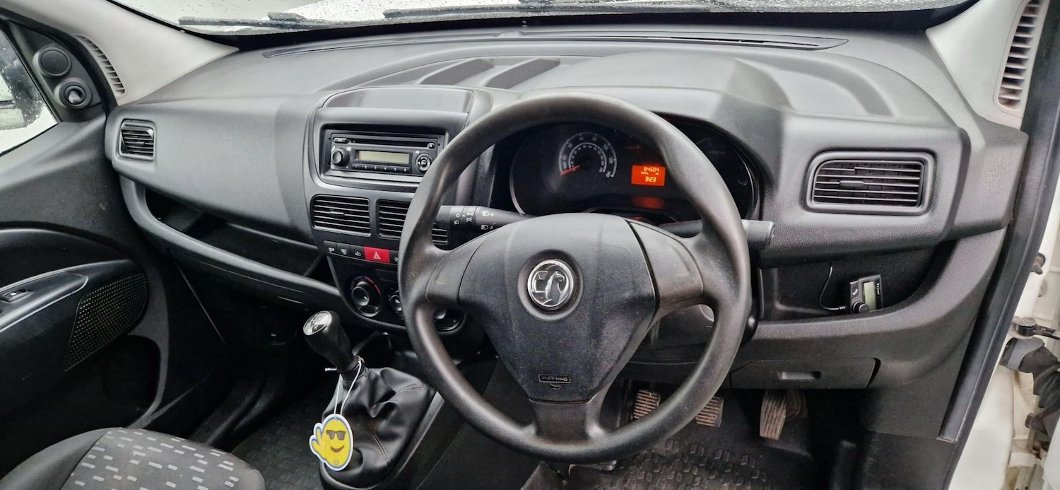 Used Vauxhall Combo 2016 for sale - 77275623: Photo 15