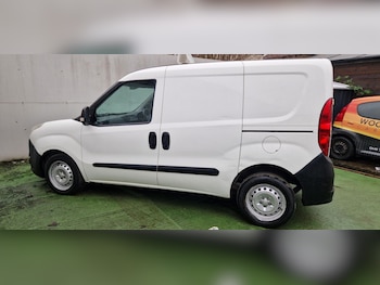Used Vauxhall Combo 2016 for sale - 77275623: Photo
