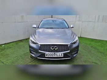 Used Infiniti Q30 2016 for sale - 77354967: Photo