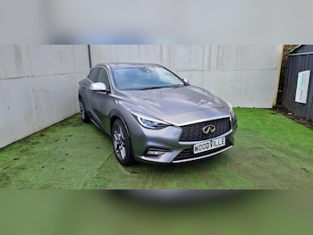 Used Infiniti Q30 2016 for sale - 77354967: Photo