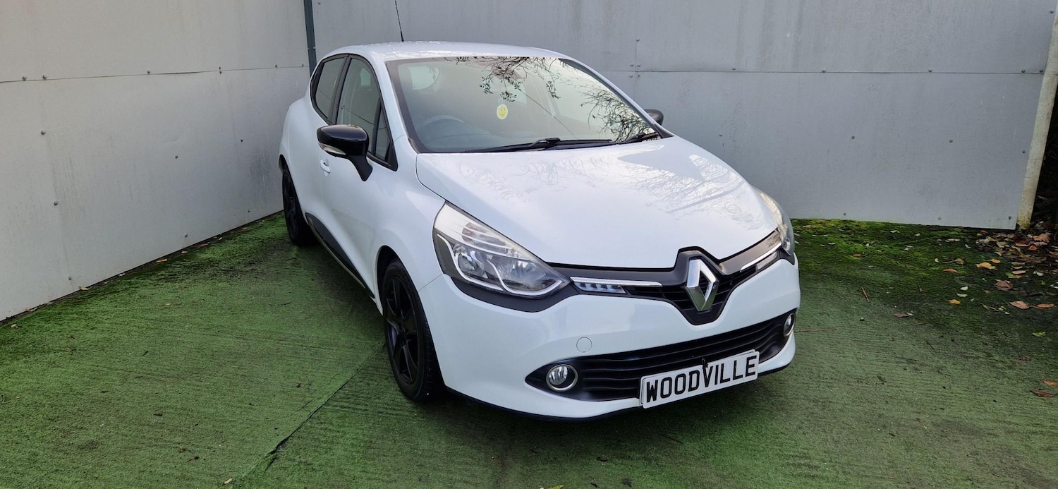 Used Renault Clio 2015 for sale - 76468845: Photo 3