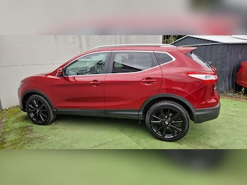 Used Nissan Qashqai 2017 for sale - 79408577: Photo
