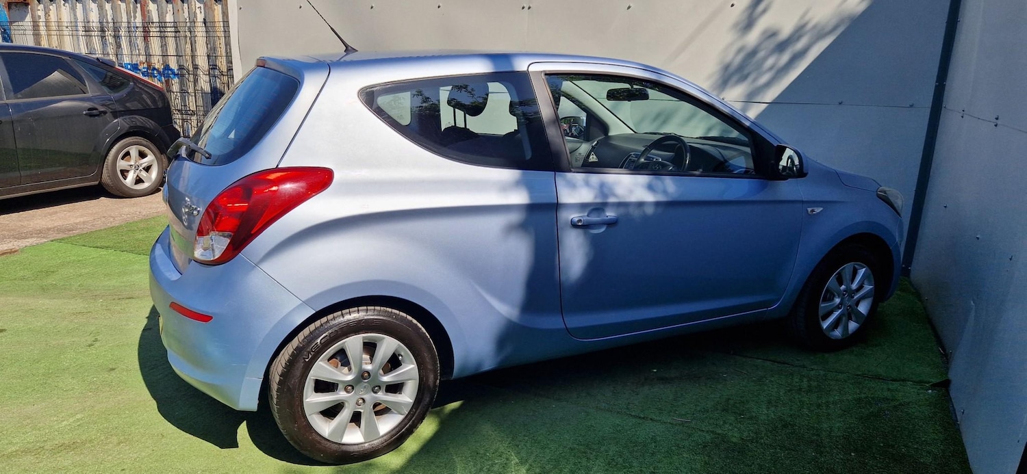 Used Hyundai i20 2012 for sale - 77703318: Photo 5