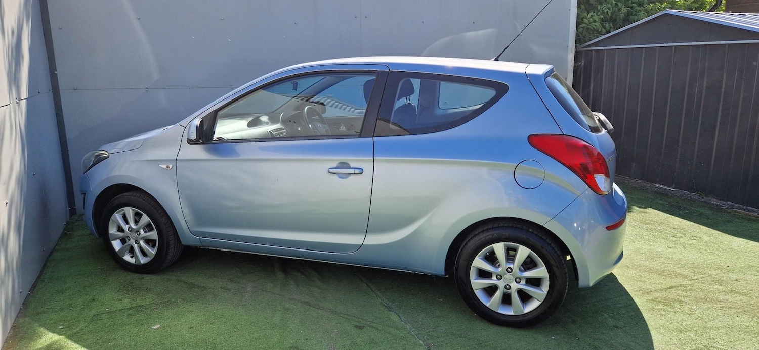 Used Hyundai i20 2012 for sale - 77703318: Photo 6