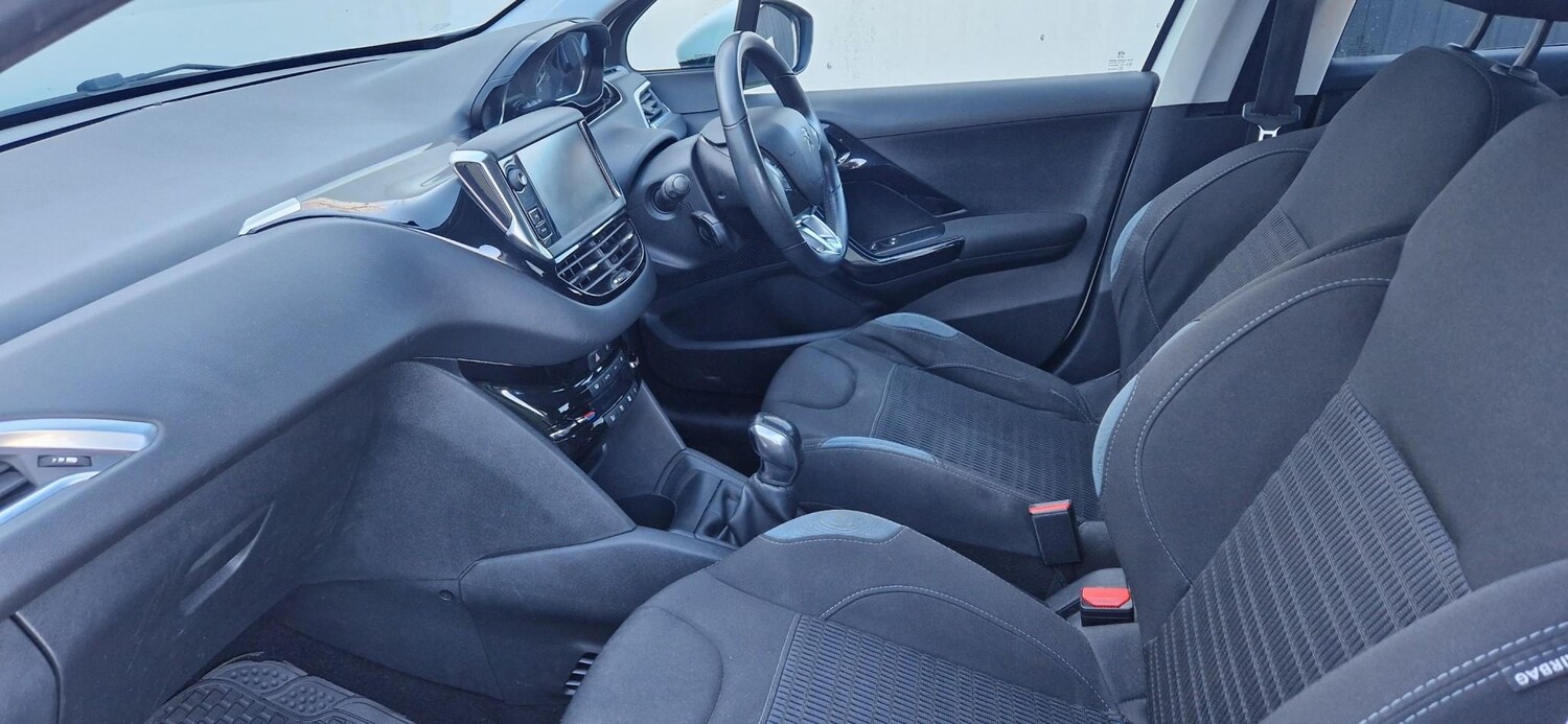 Used Peugeot 208 2014 for sale - 78029026: Photo 14