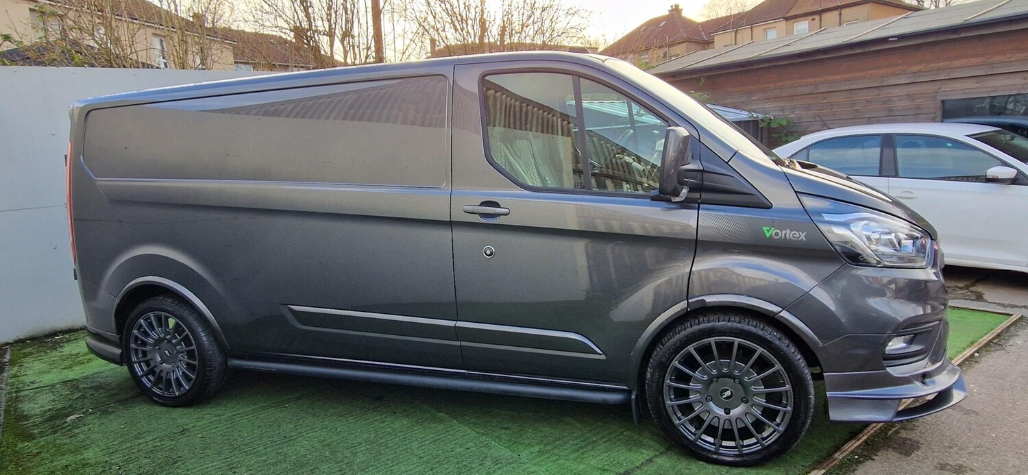 Used Ford Transit Custom 2023 for sale - 77692083: Photo 4
