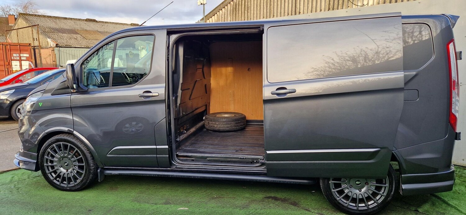 Used Ford Transit Custom 2023 for sale - 77692083: Photo 5