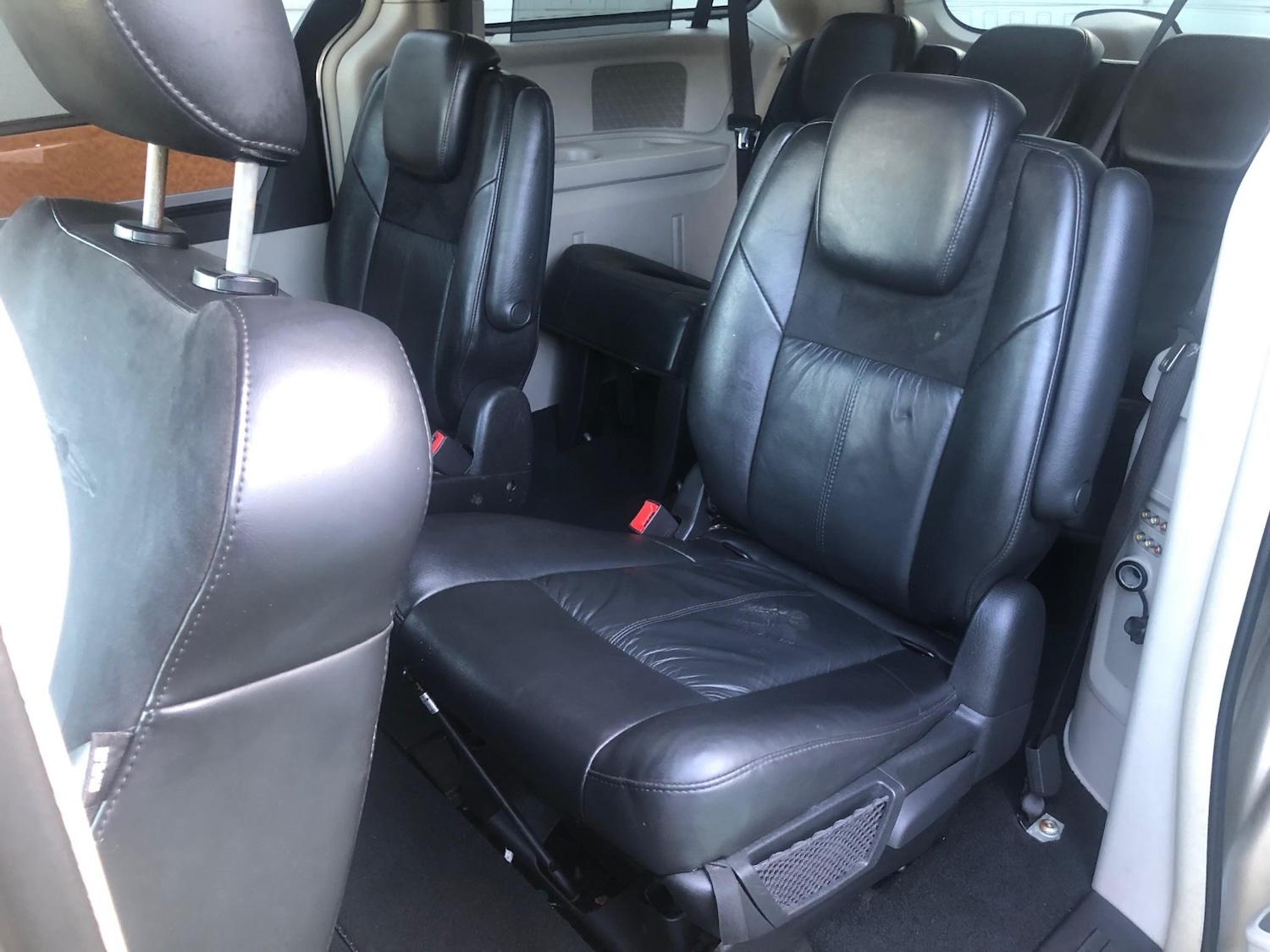 Used Chrysler Voyager 2010 for sale - 77275626: Photo 8