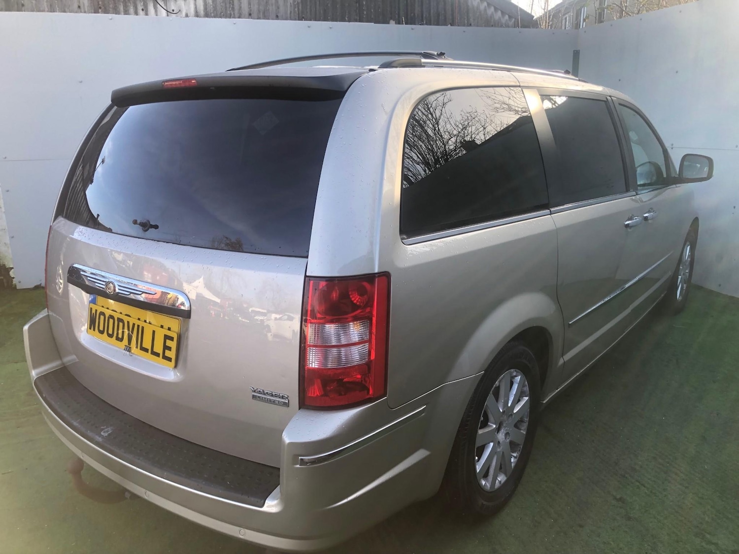 Used Chrysler Voyager 2010 for sale - 77275626: Photo 9