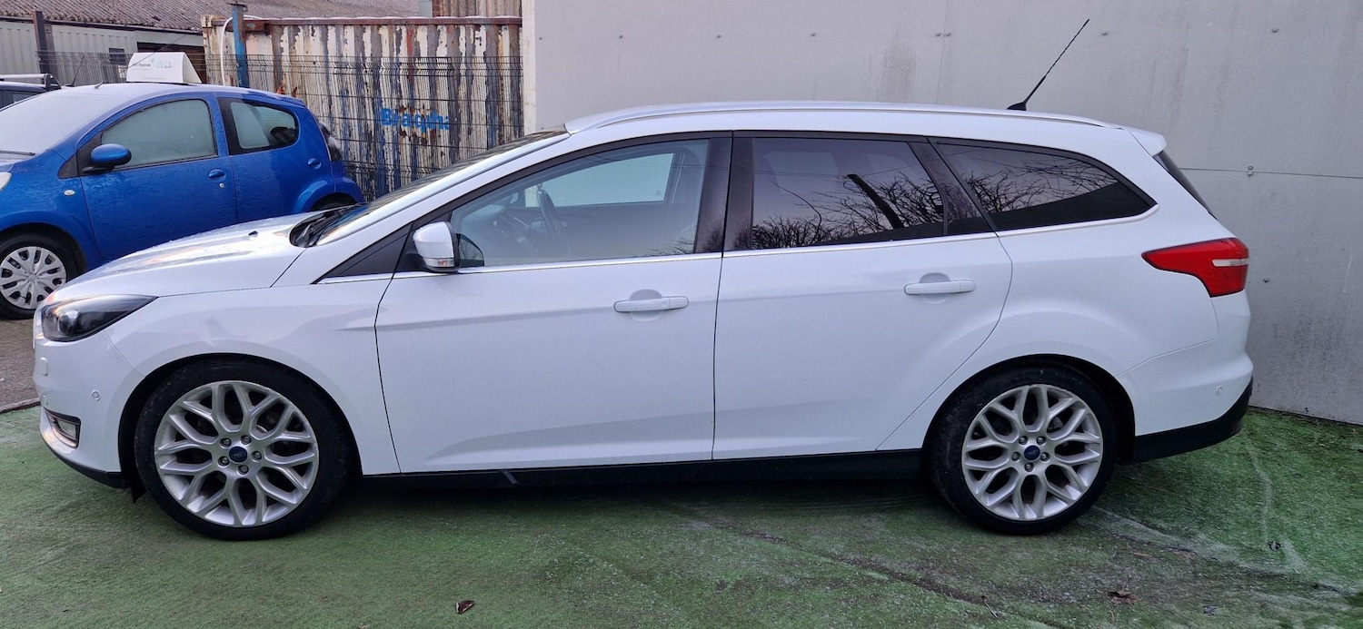 Used Ford Focus 2016 for sale - 77106773: Photo 5