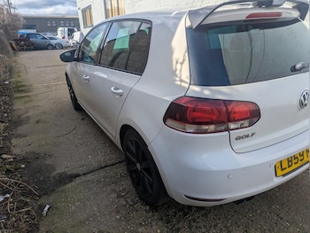 Used Volkswagen Golf 2009 for sale - 78310078: Photo