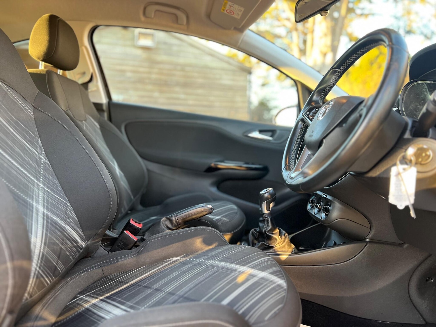 Used Vauxhall Corsa 2015 for sale - 76691130: Photo 19