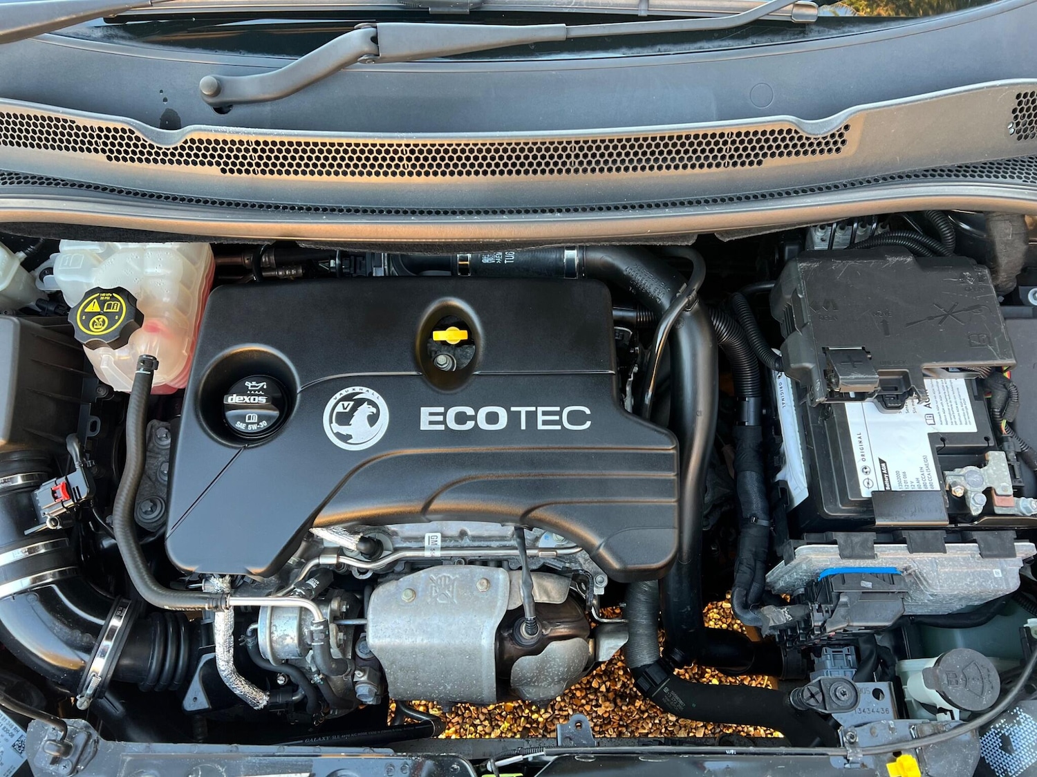 Used Vauxhall Corsa 2015 for sale - 76691130: Photo 32