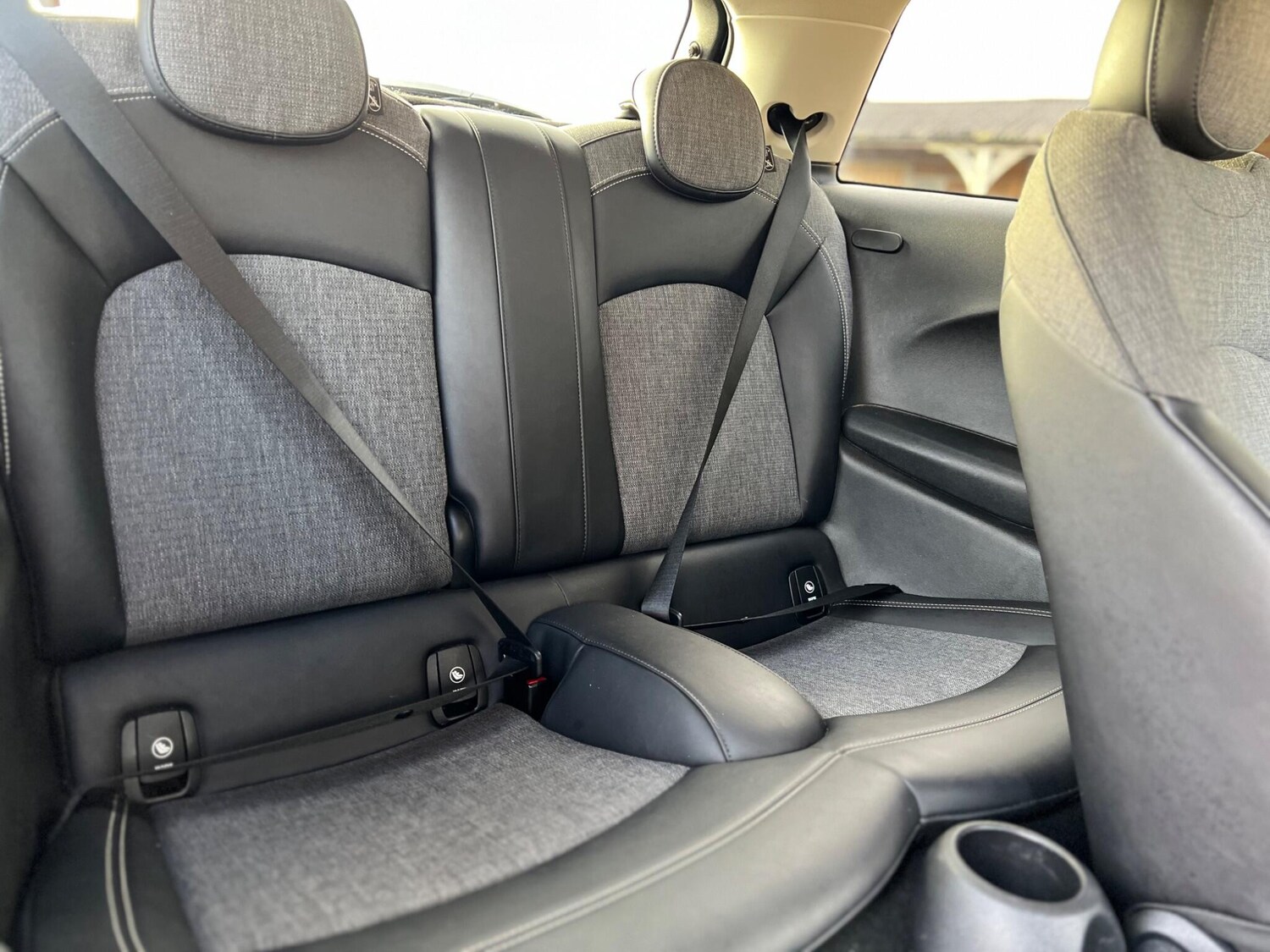 Used MINI Hatch 2017 for sale - 76691137: Photo 28