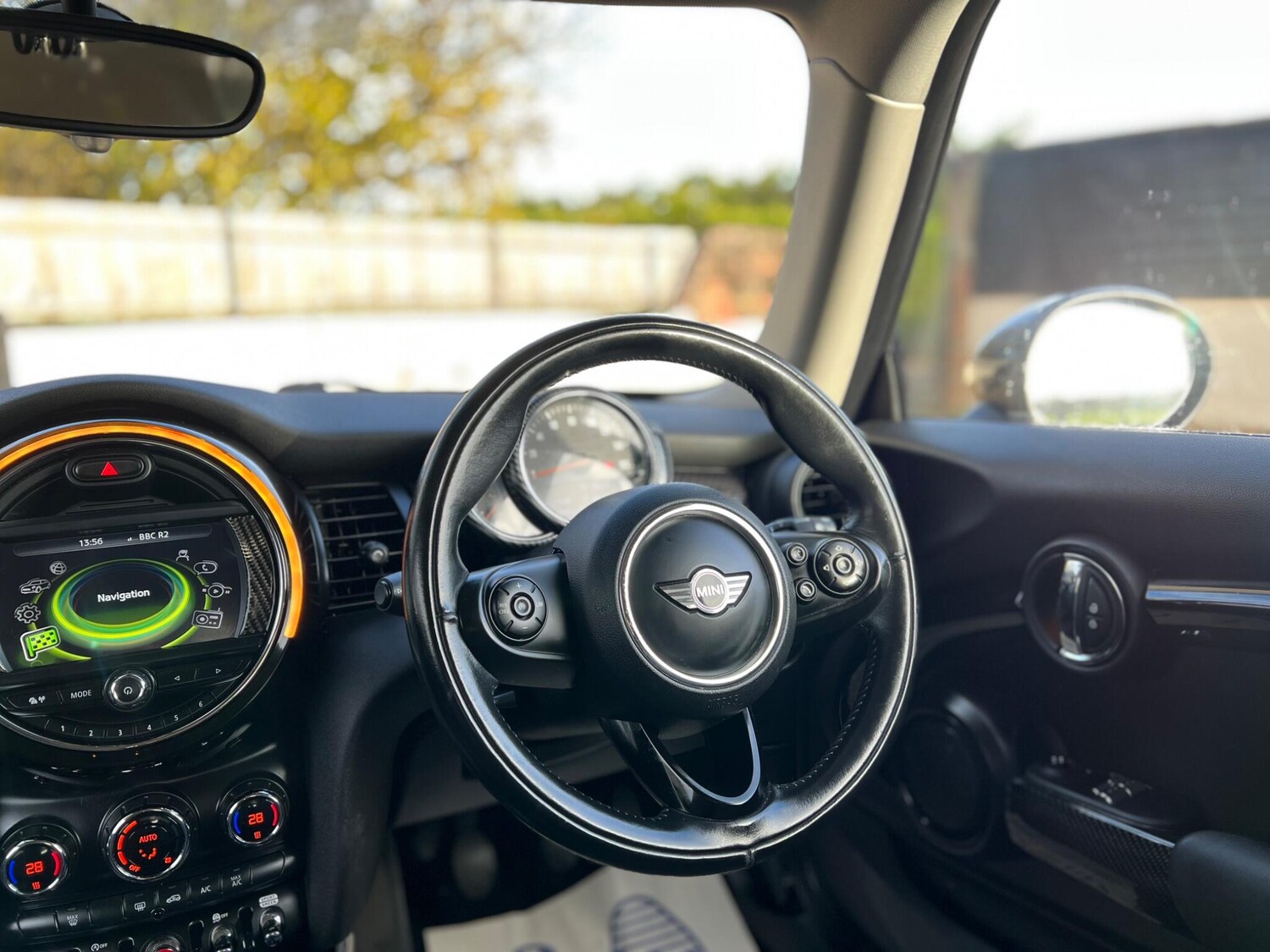 Used MINI Hatch 2017 for sale - 76691137: Photo 30