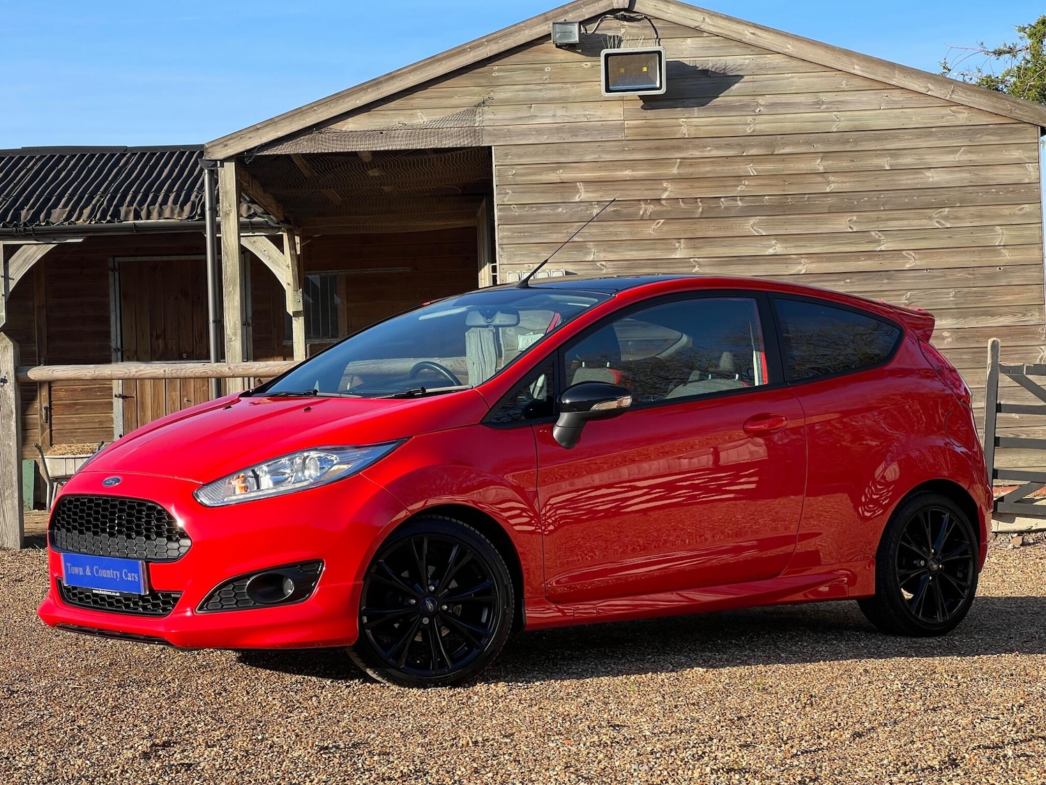 Used Ford Fiesta 2016 for sale - 76935960: Photo 9