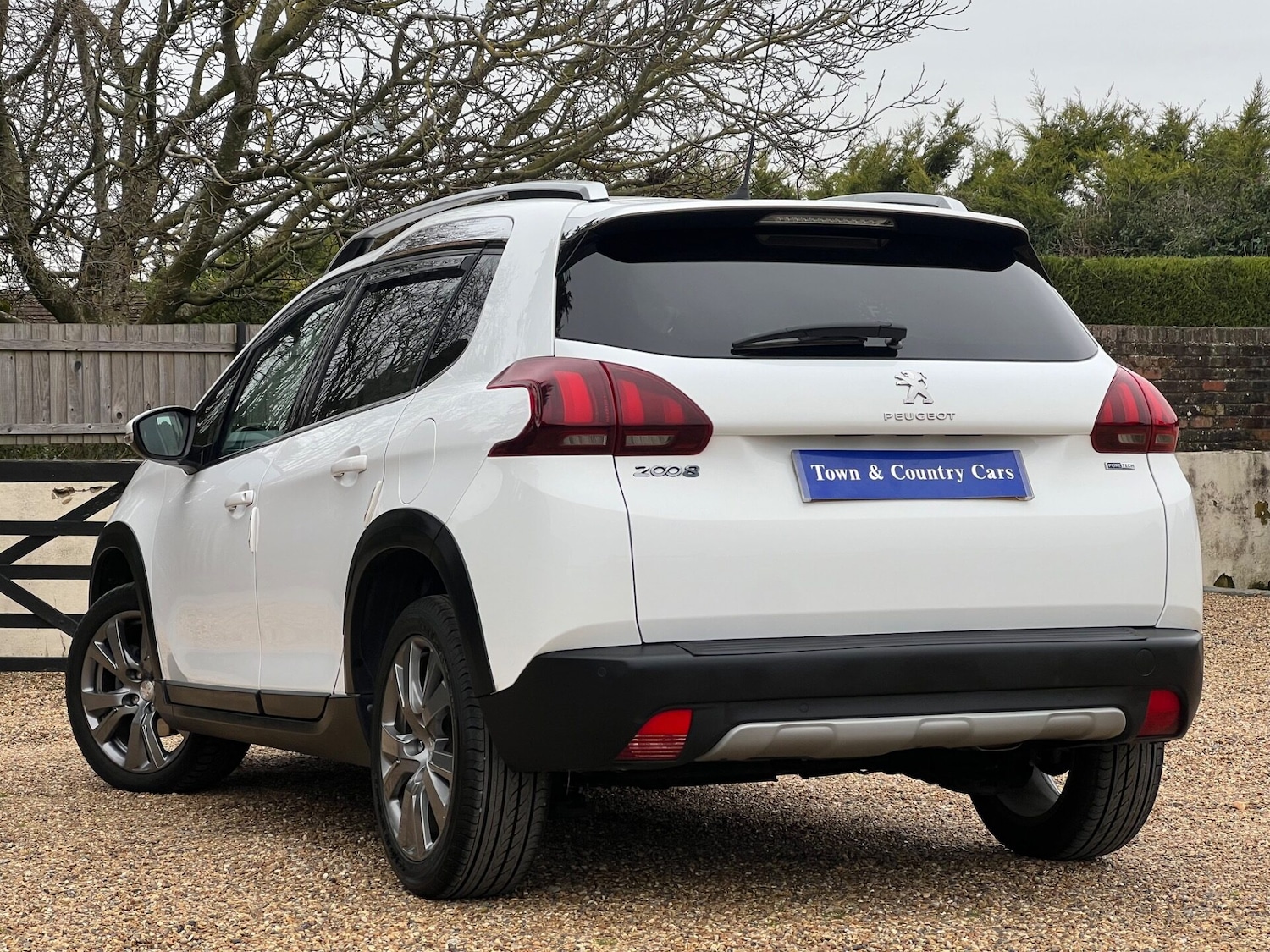Used Peugeot 2008 2017 for sale - 77555941: Photo 10