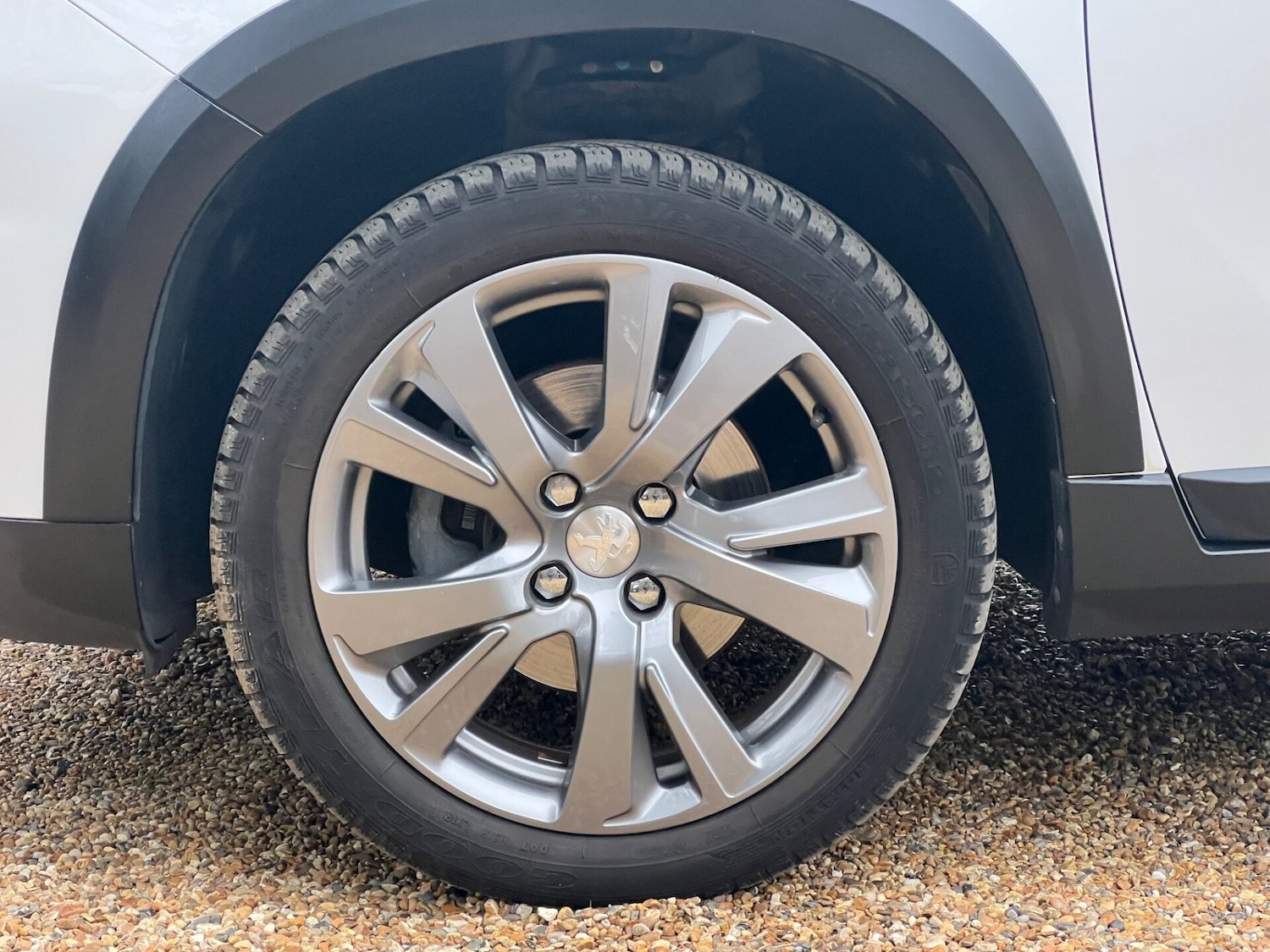 Used Peugeot 2008 2017 for sale - 77555941: Photo 22