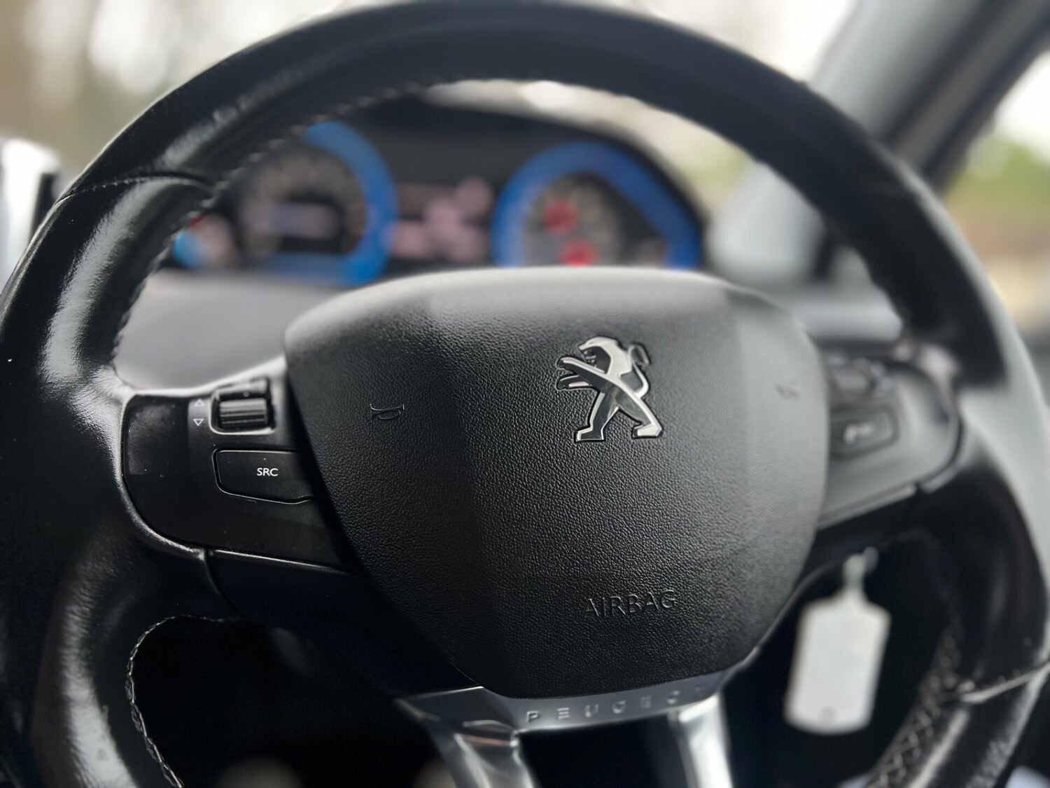 Used Peugeot 2008 2017 for sale - 77555941: Photo 30