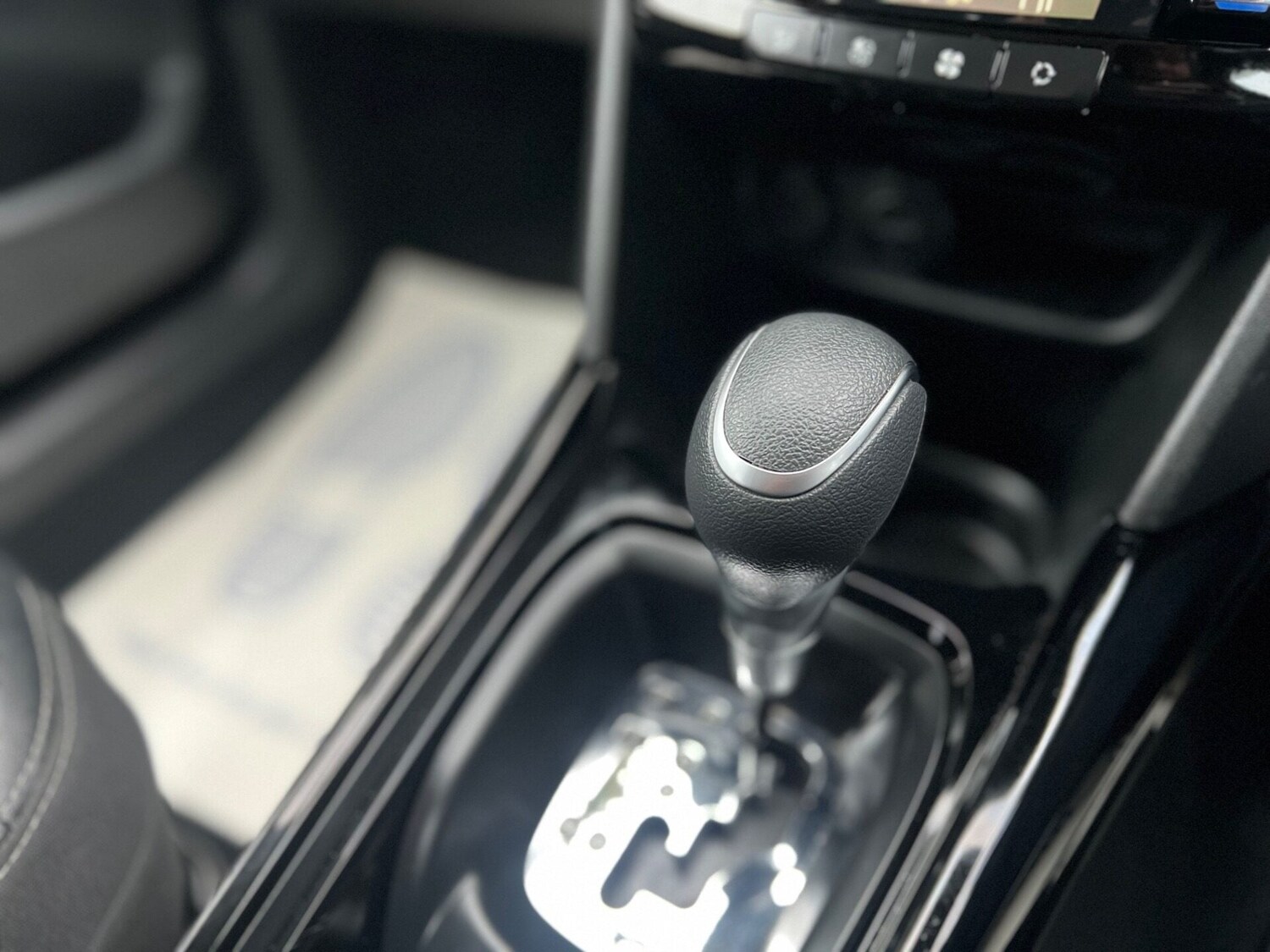 Used Peugeot 2008 2017 for sale - 77555941: Photo 34