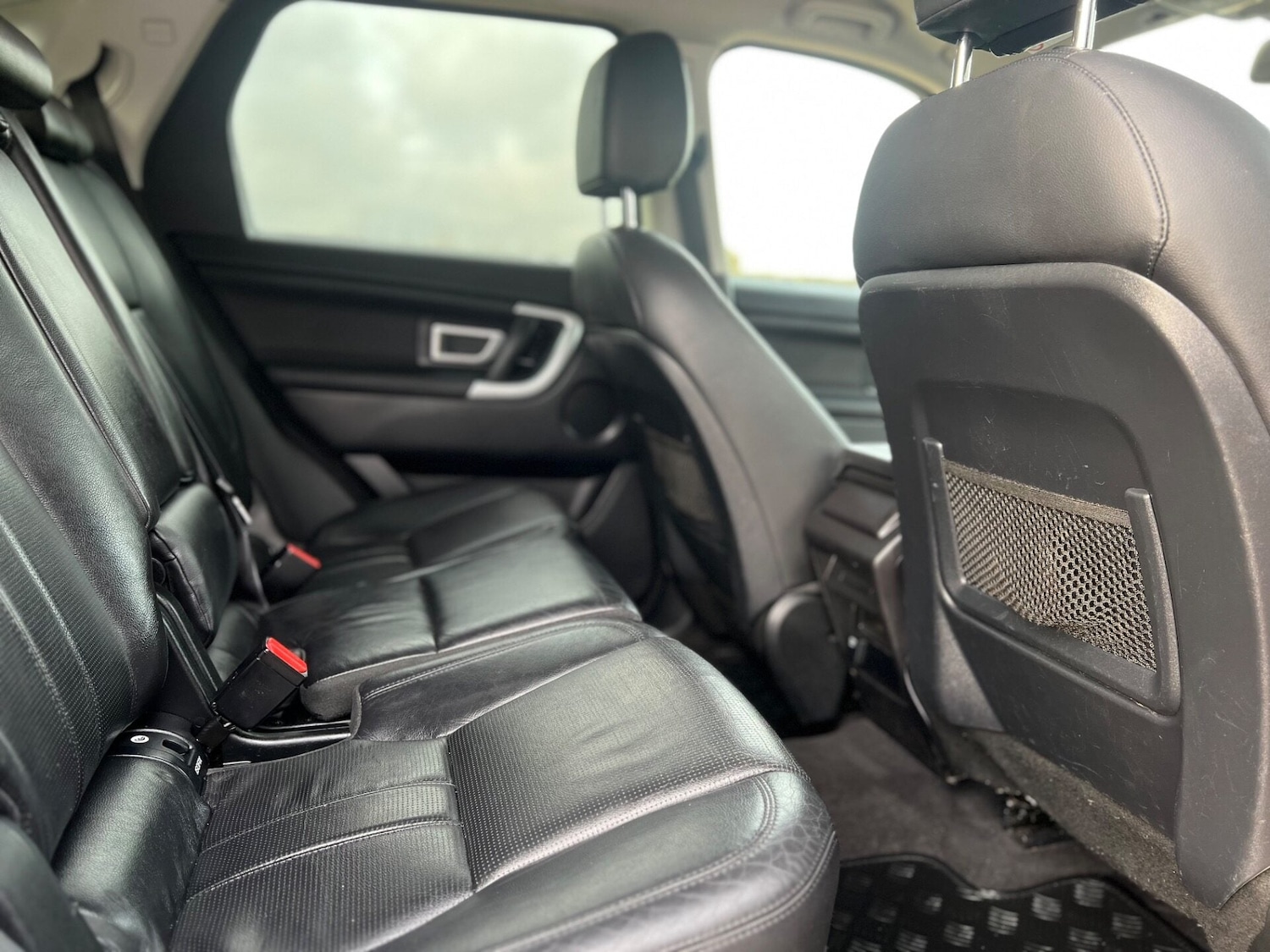 Used Land Rover Discovery Sport 2016 for sale - 77555938: Photo 28