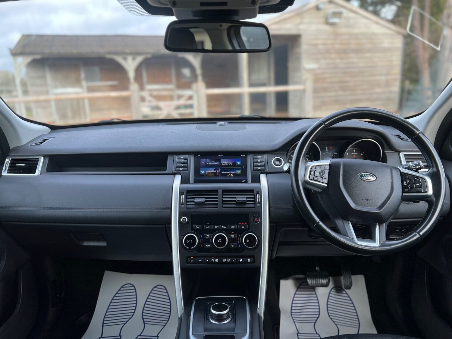 Used Land Rover Discovery Sport 2016 for sale - 77555938: Photo 32