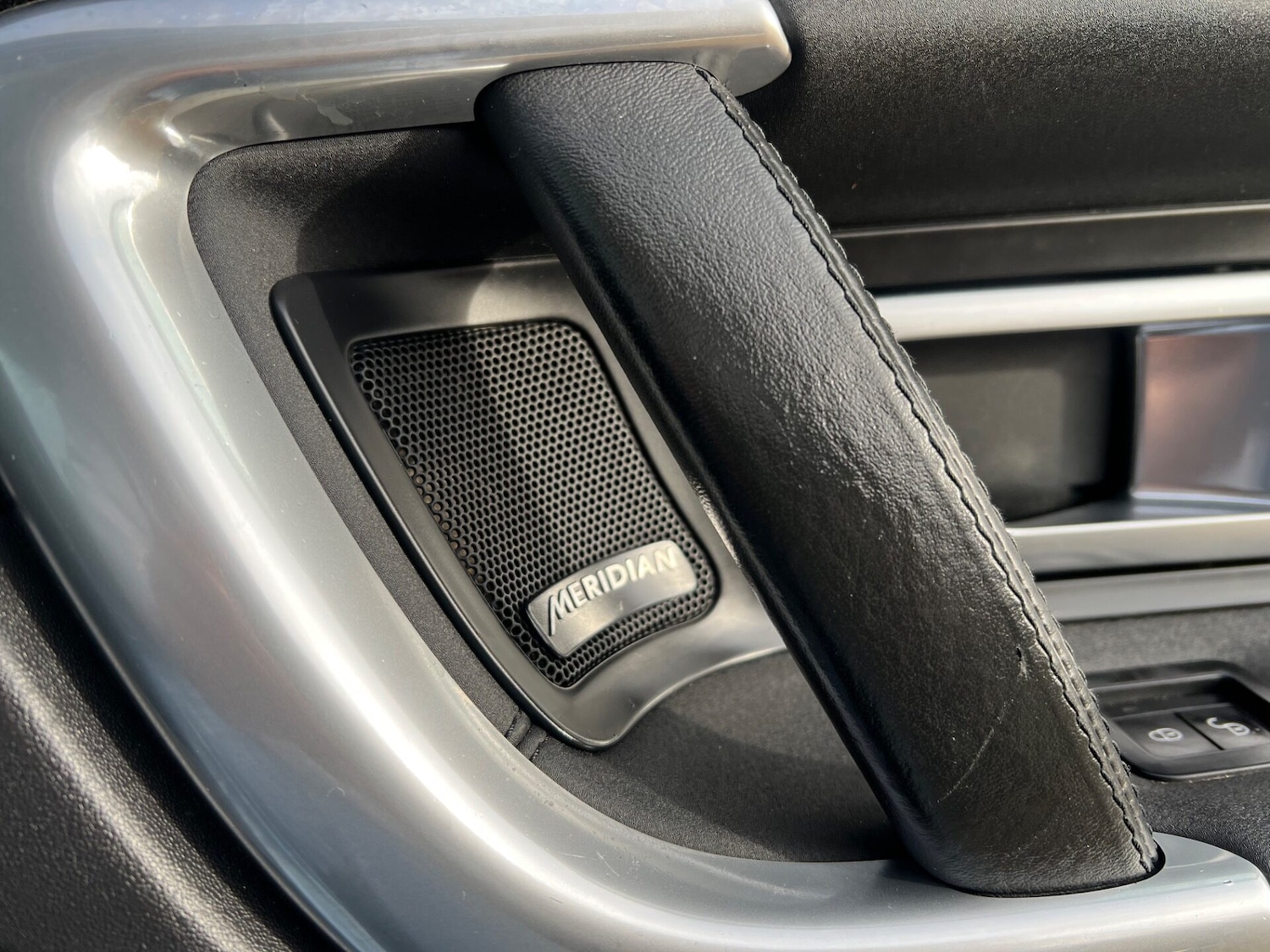 Used Land Rover Discovery Sport 2016 for sale - 77555938: Photo 37