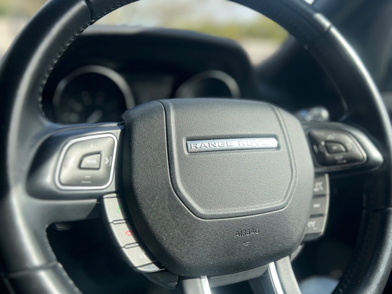 Used Land Rover Range Rover Evoque 2018 for sale - 77555961: Photo 38