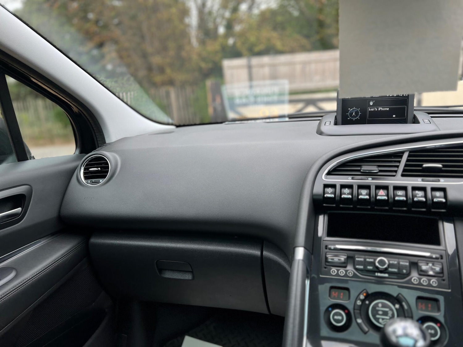 Used Peugeot 3008 2016 for sale - 76991987: Photo 27