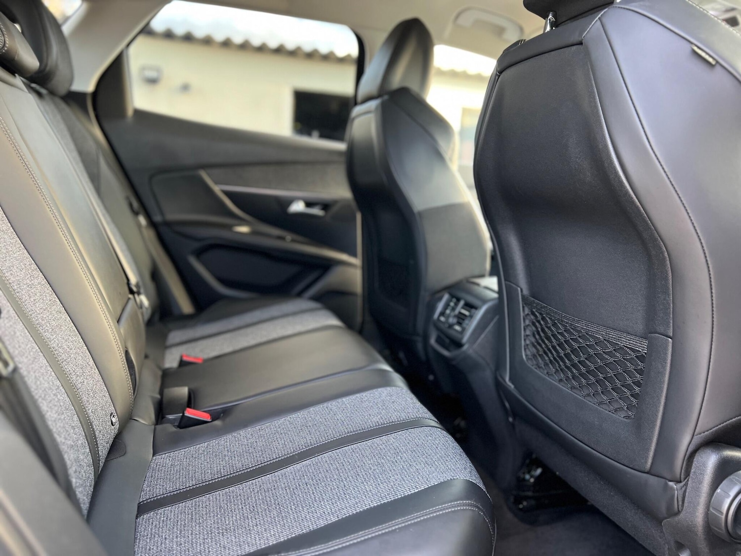 Used Peugeot 3008 2017 for sale - 77049666: Photo 20