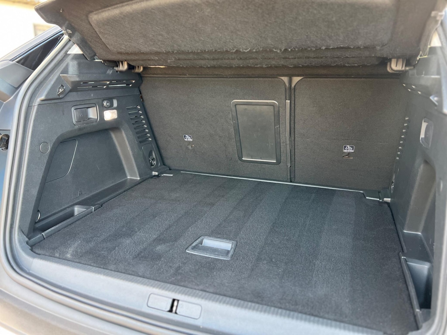 Used Peugeot 3008 2017 for sale - 77049666: Photo 35