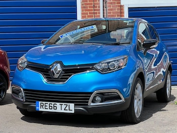 Used Renault Captur 2016 for sale - 76691131: Photo