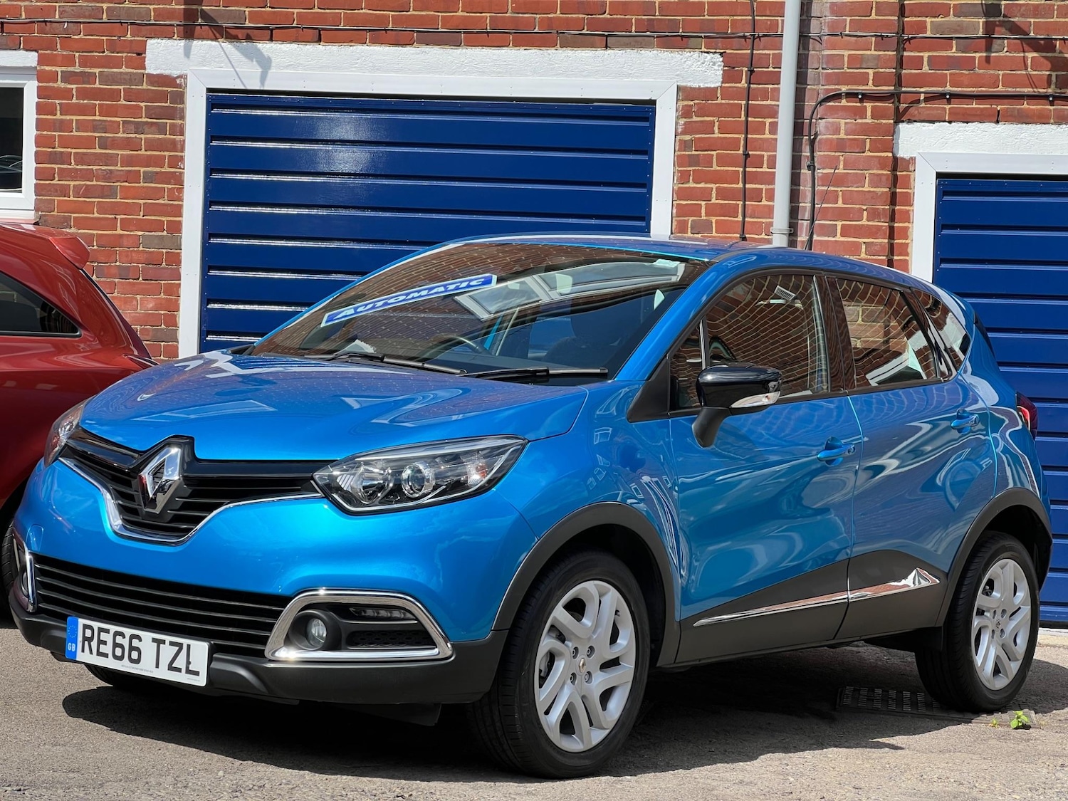 Used Renault Captur 2016 for sale - 76691131: Photo 4