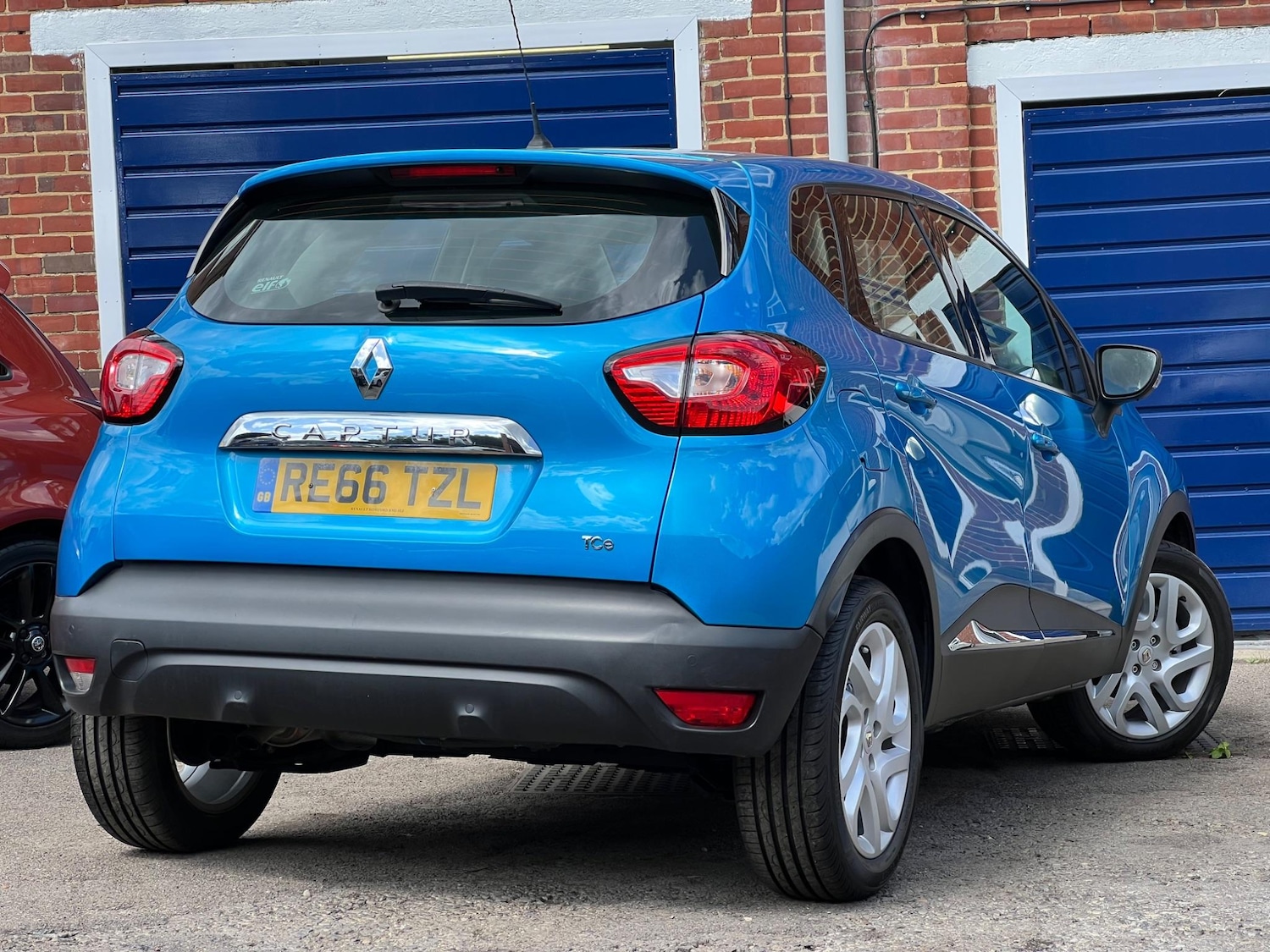 Used Renault Captur 2016 for sale - 76691131: Photo 5