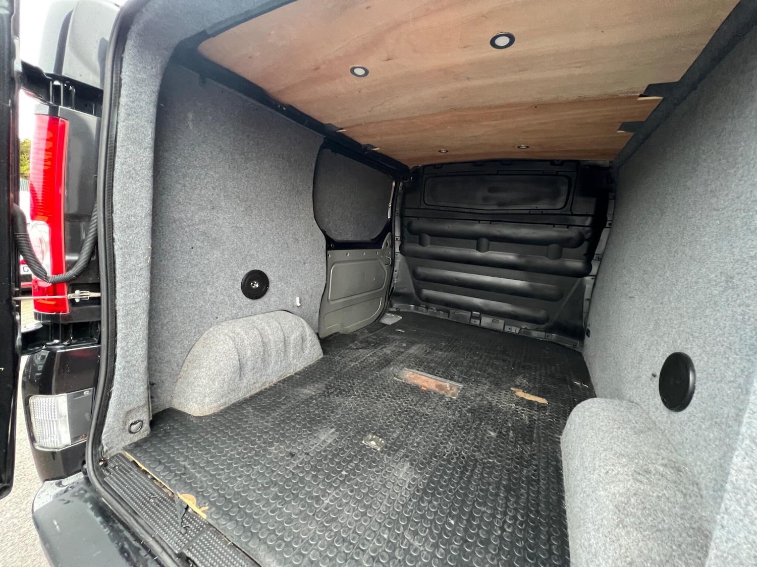 Used Vauxhall Vivaro 2013 for sale - 77130588: Photo 28