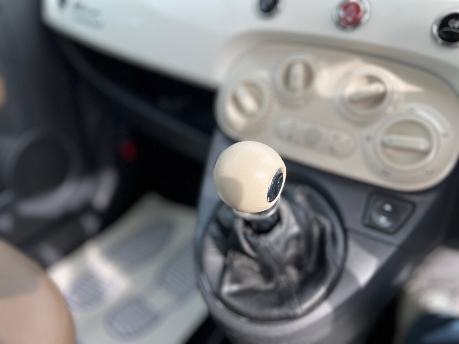 Used Fiat 500 2015 for sale - 77873529: Photo 32