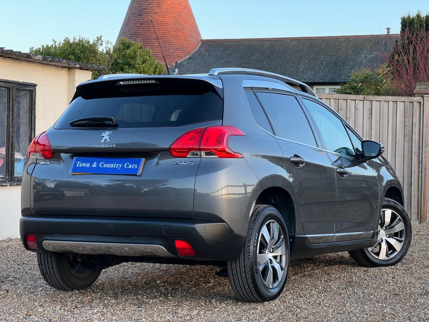 Used Peugeot 2008 2015 for sale - 77515467: Photo 5