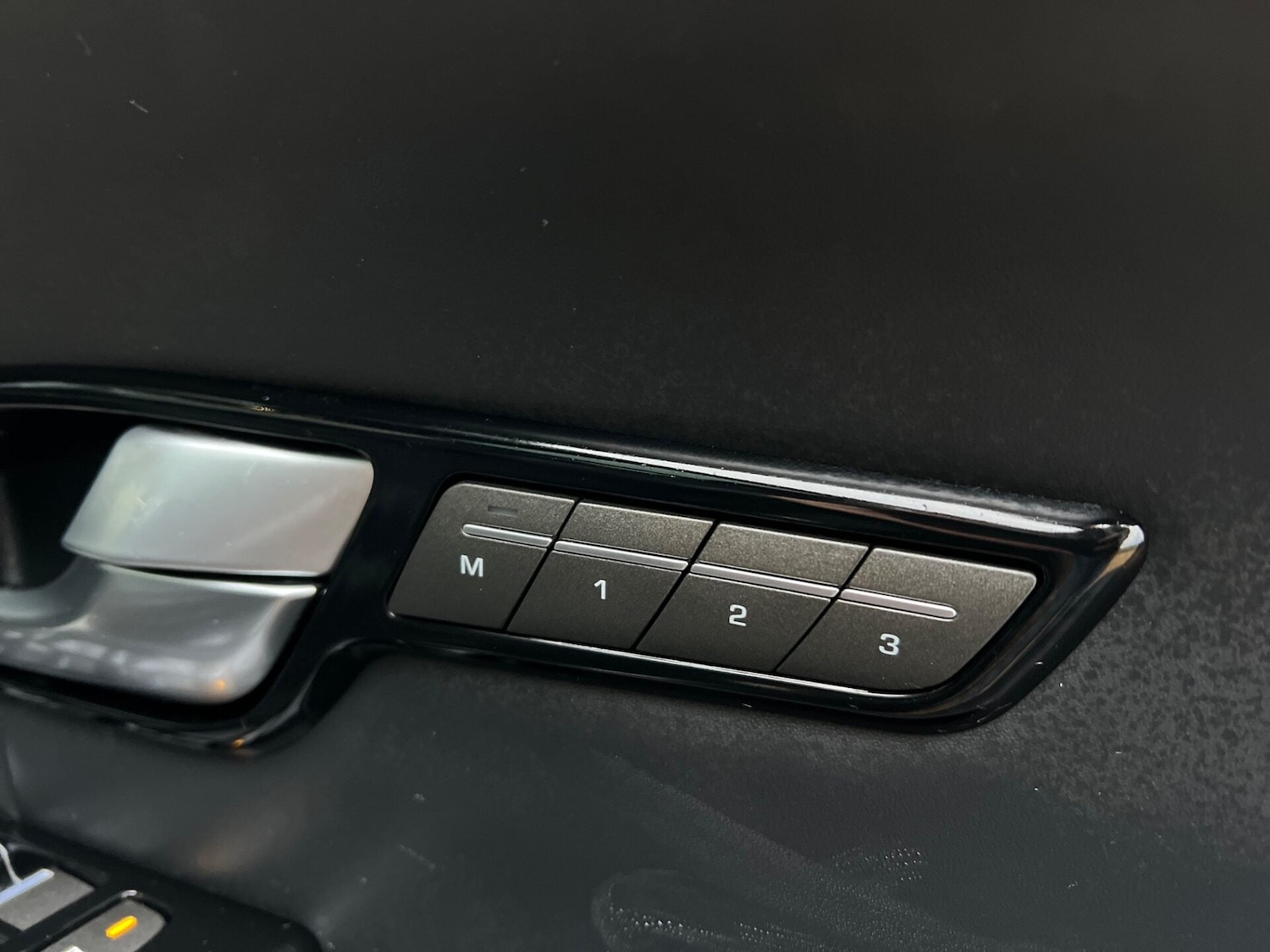 Used Land Rover Range Rover Evoque 2018 for sale - 77515465: Photo 32