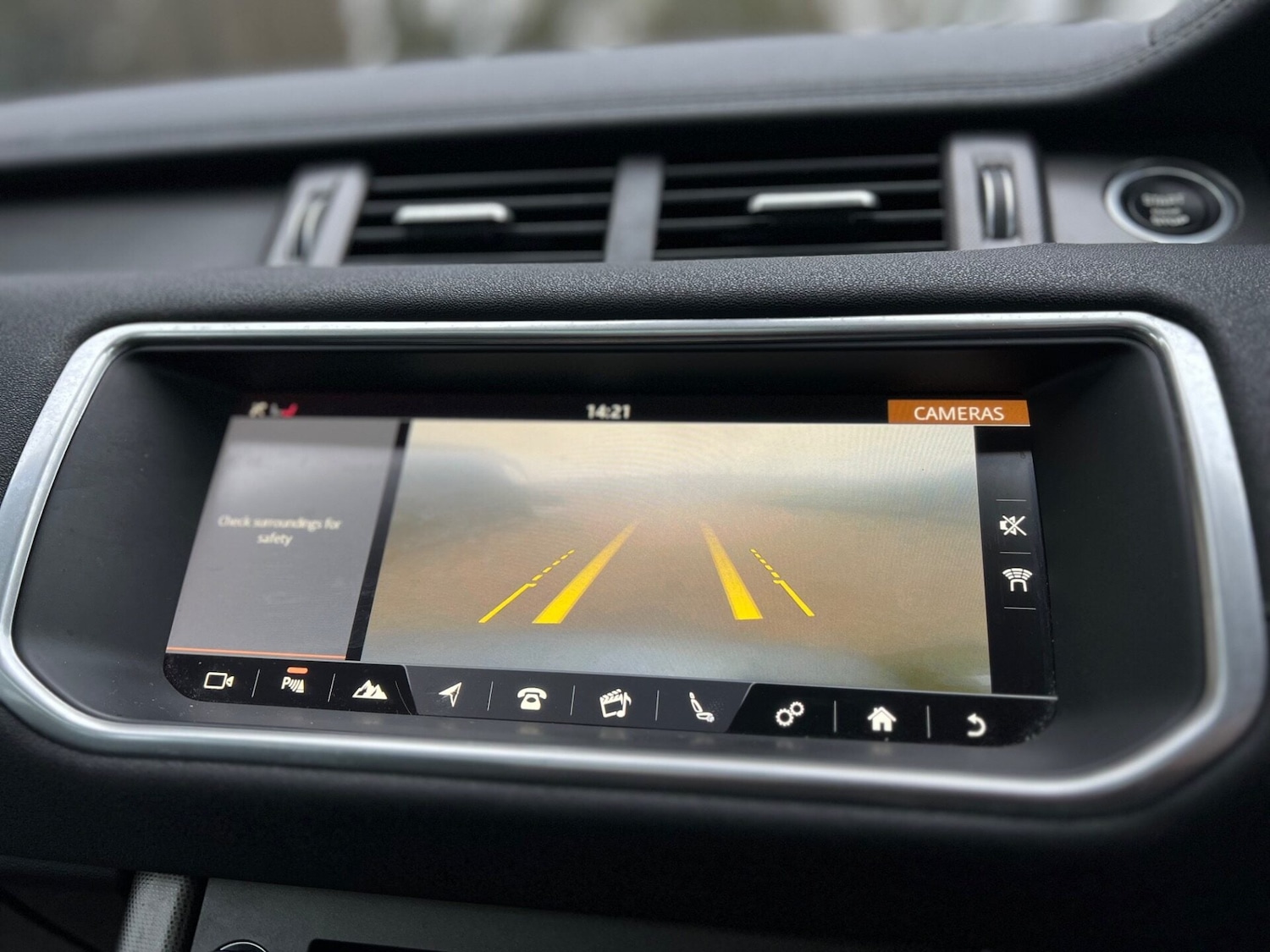 Used Land Rover Range Rover Evoque 2018 for sale - 77515465: Photo 38