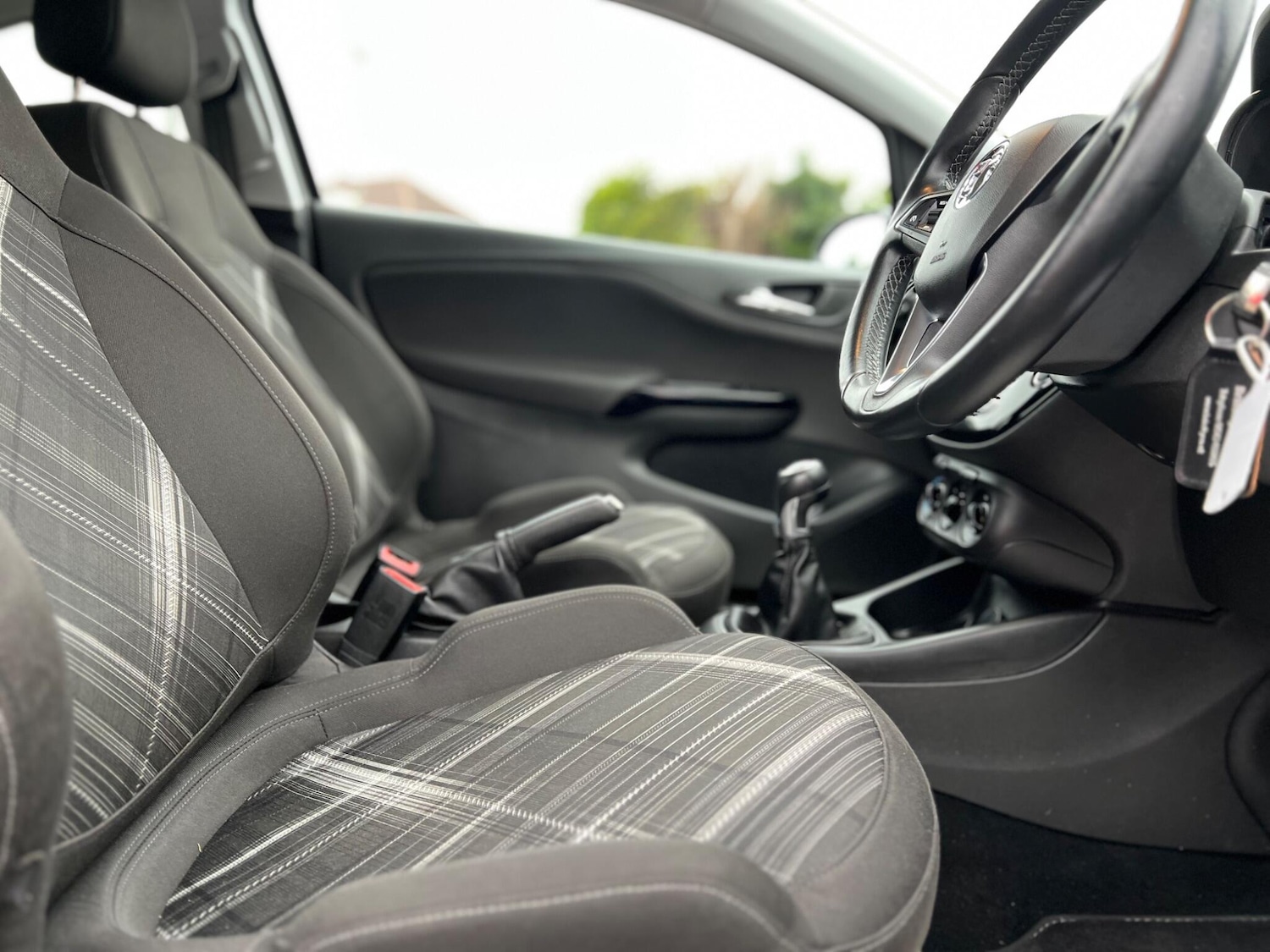 Used Vauxhall Corsa 2016 for sale - 77131094: Photo 21