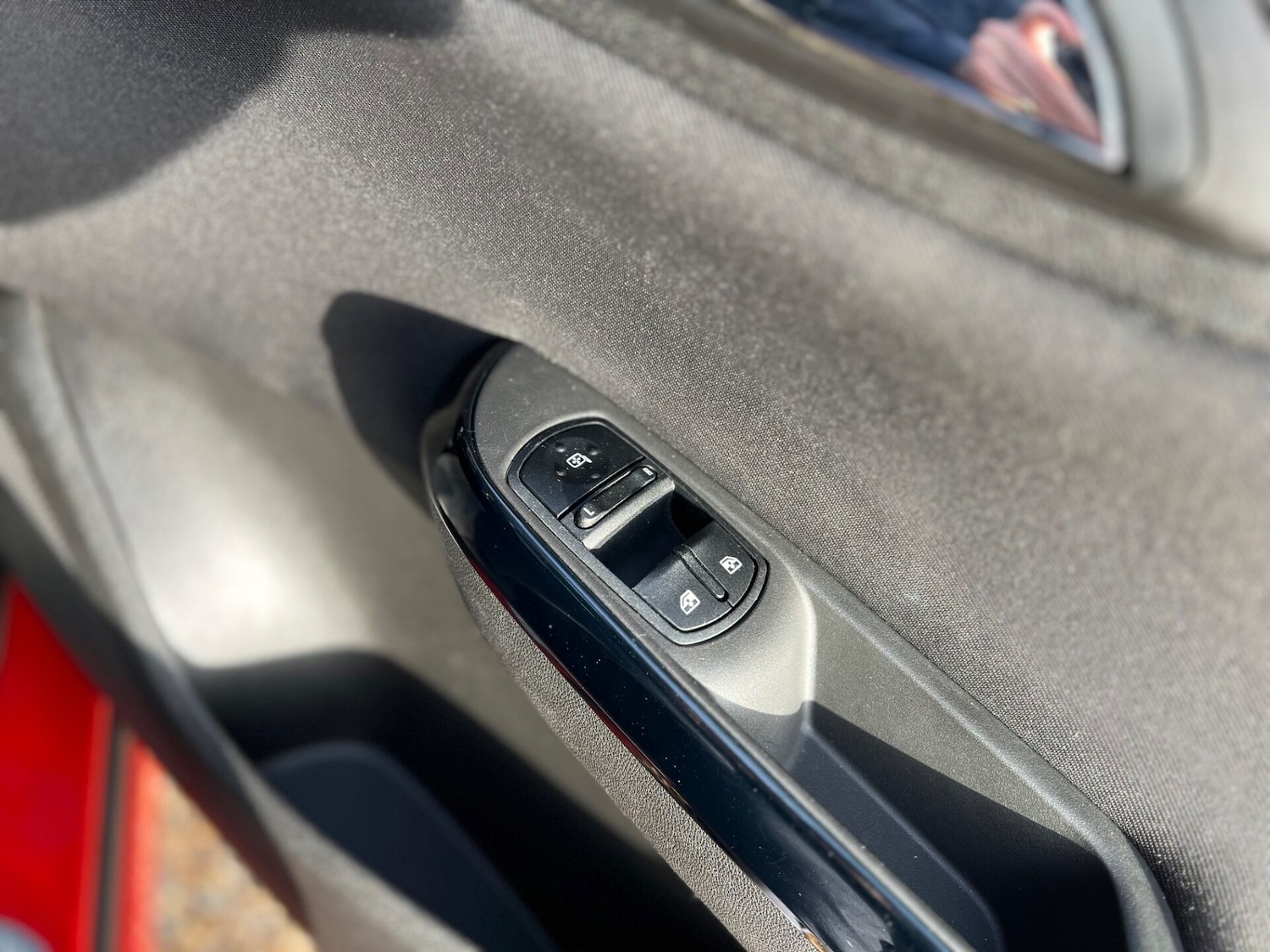 Used Vauxhall Corsa 2015 for sale - 77515476: Photo 32