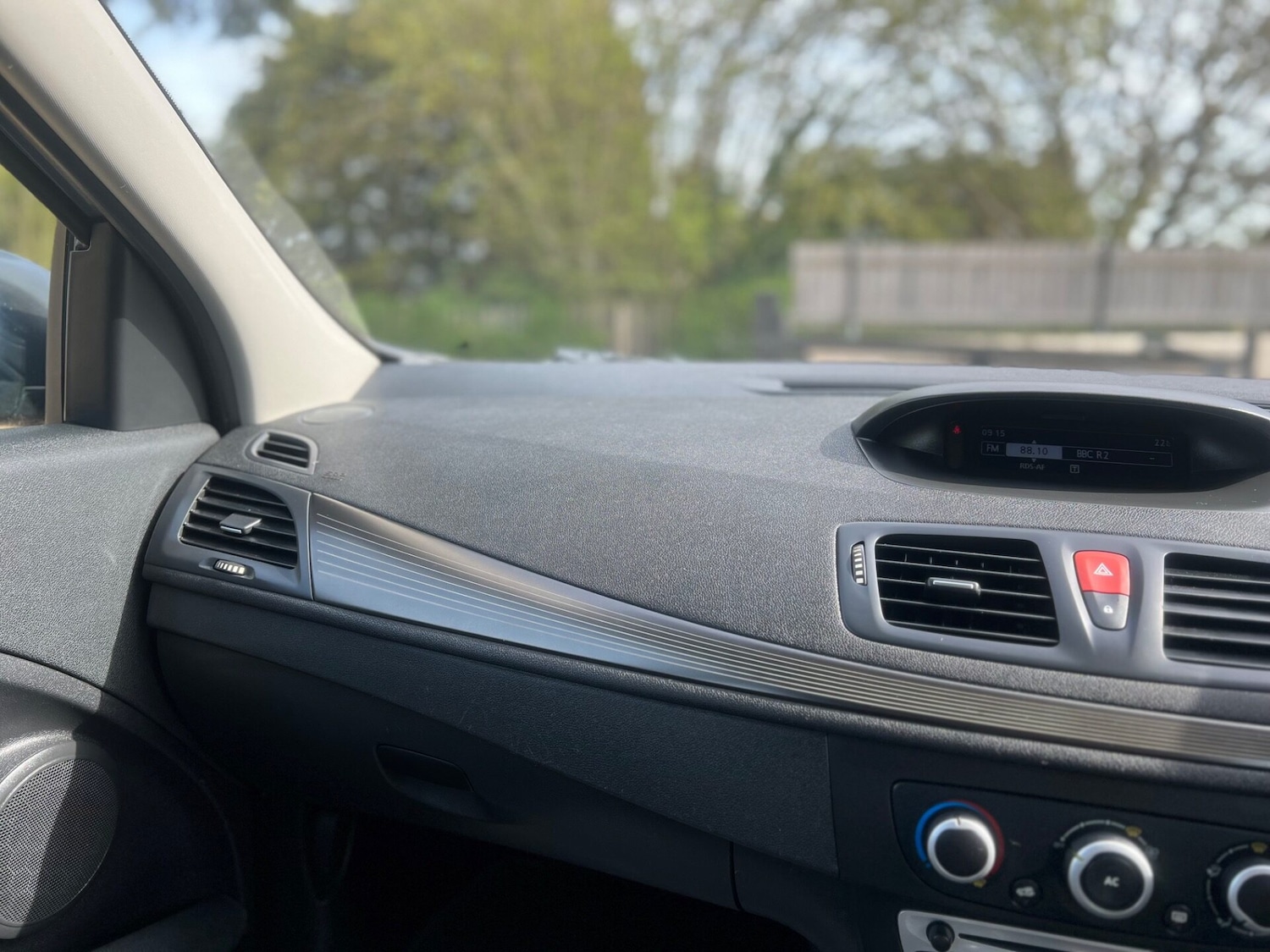 Used Renault Megane 2010 for sale - 78176257: Photo 26