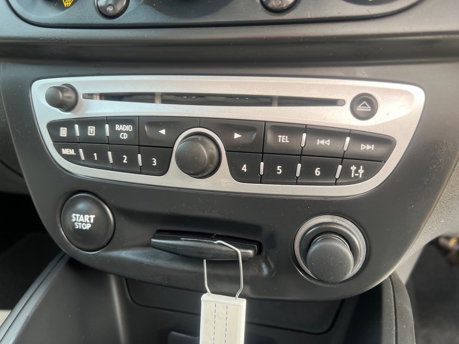 Used Renault Megane 2010 for sale - 78176257: Photo 31