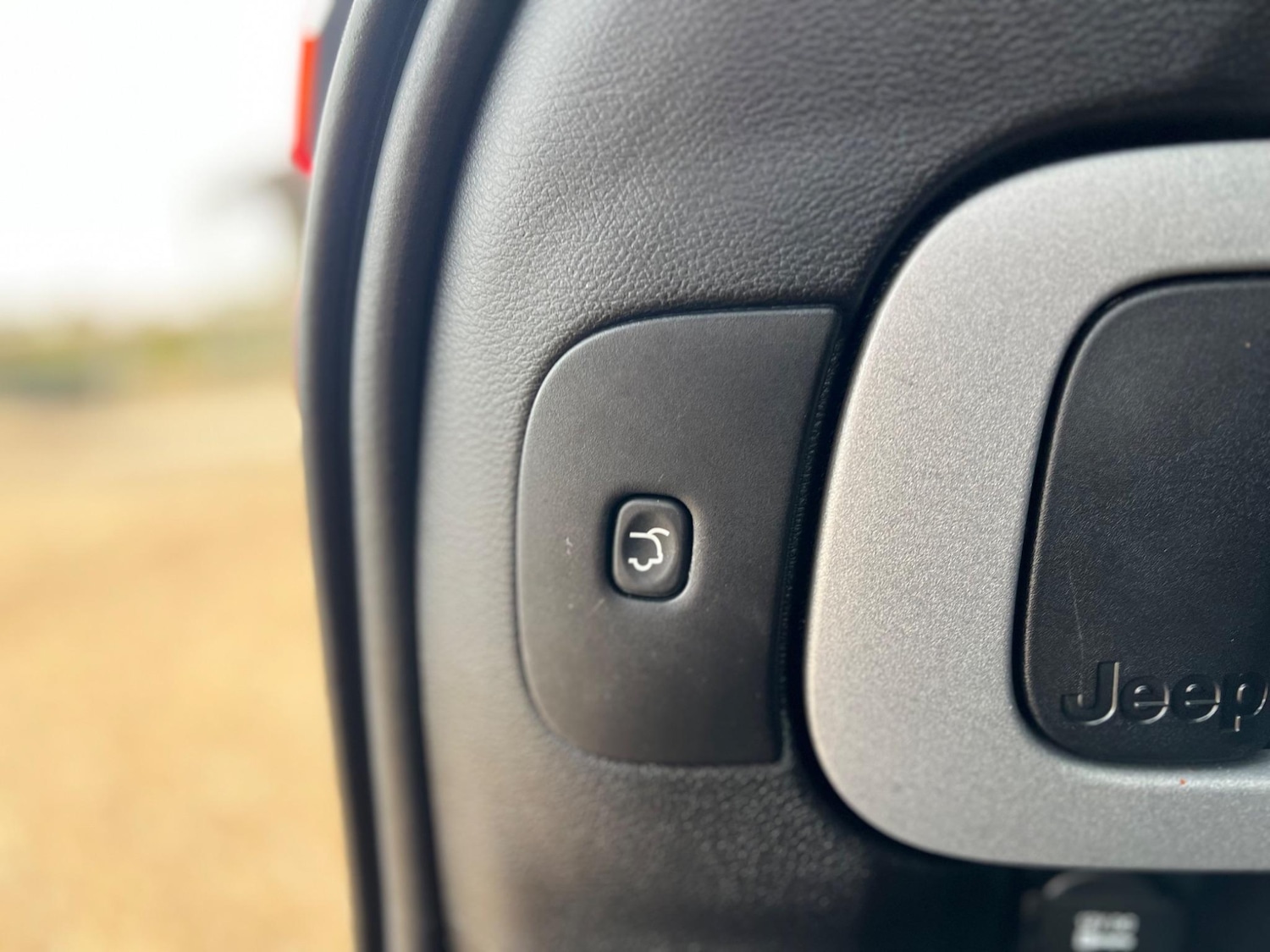 Used Jeep Cherokee for sale - 76824981: Photo 46